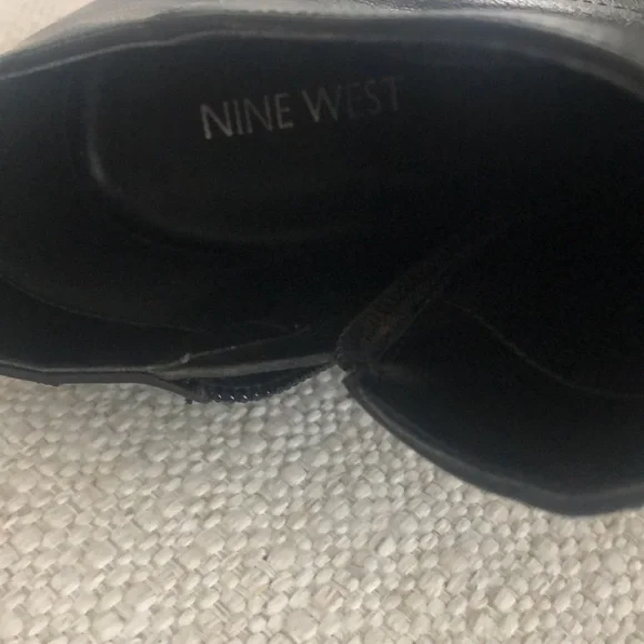 Black wedge booties - Picture 4 of 4